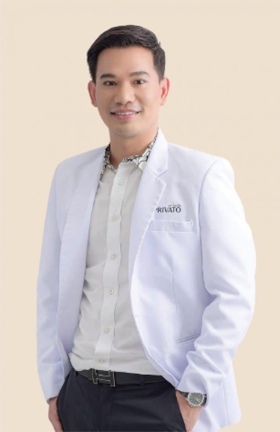 นายแพทย์ เลอพงษ์ กรุดเงิน แพทย์ด้านความงามที่ Privato Clinic