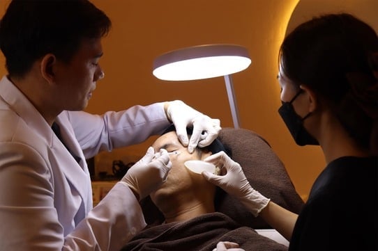 Injection treatment at Privato Clinic