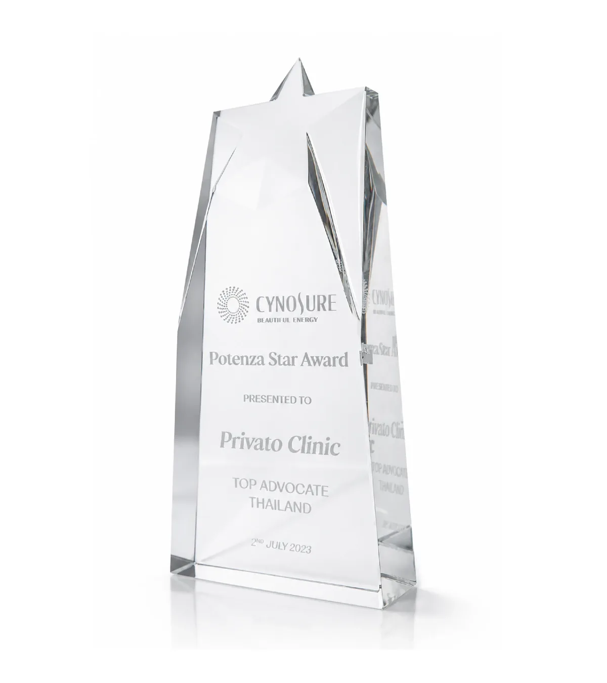 โล่ Potenza Star Award สาขา Top Advocate Thailand ของ Privato Clinic วันที่ 2 กรกฎาคม 2023